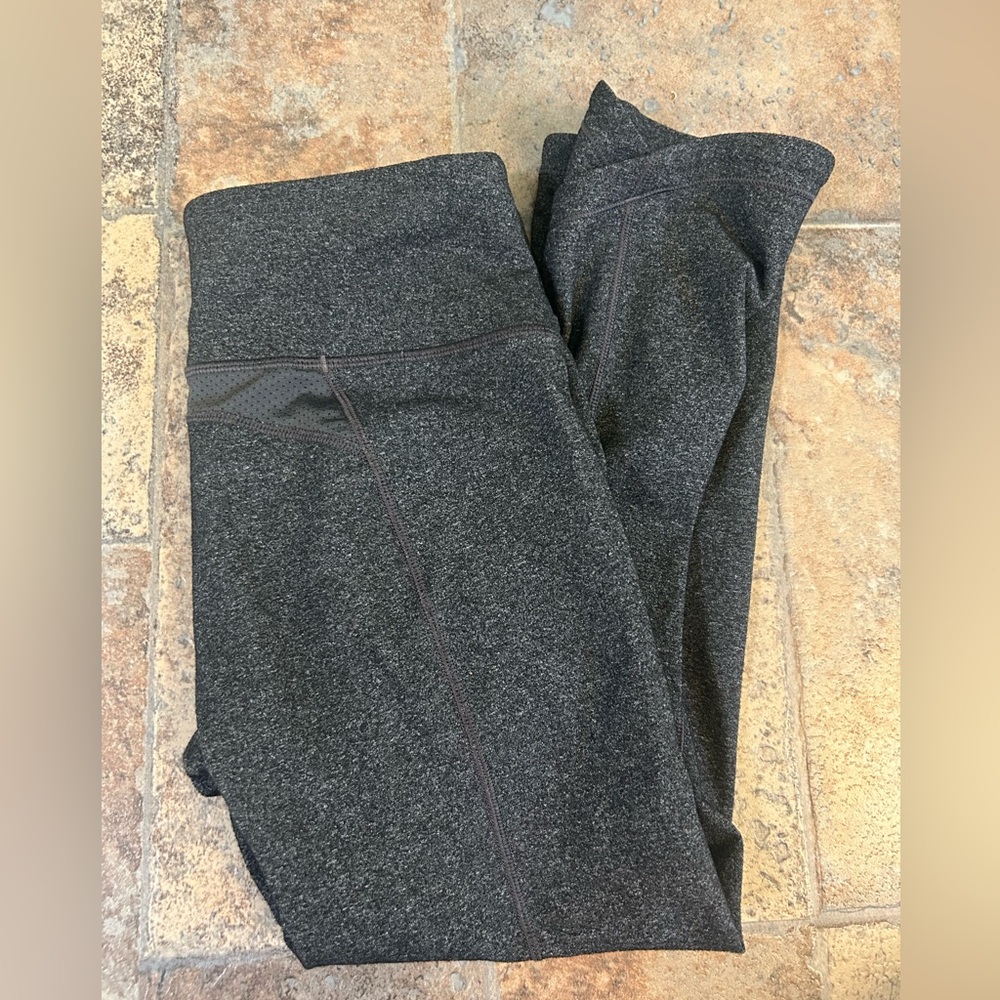 Calia cropped leggings - Picture 9 of 9